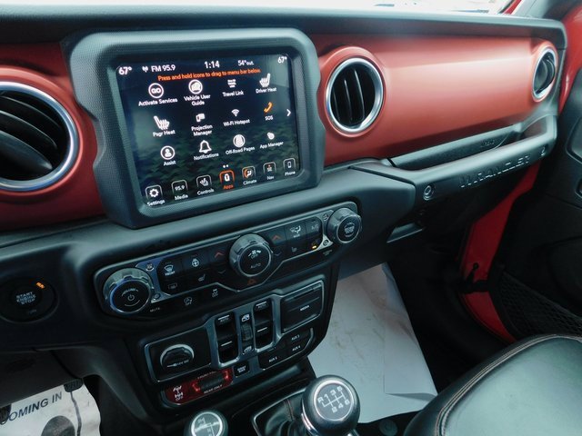 Used 2018 Jeep Wrangler Unlimited Rubicon w/ Dual Top Group image 26