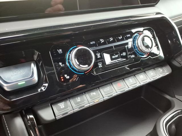 New 2026 GMC Sierra 2500 AT4X image 30