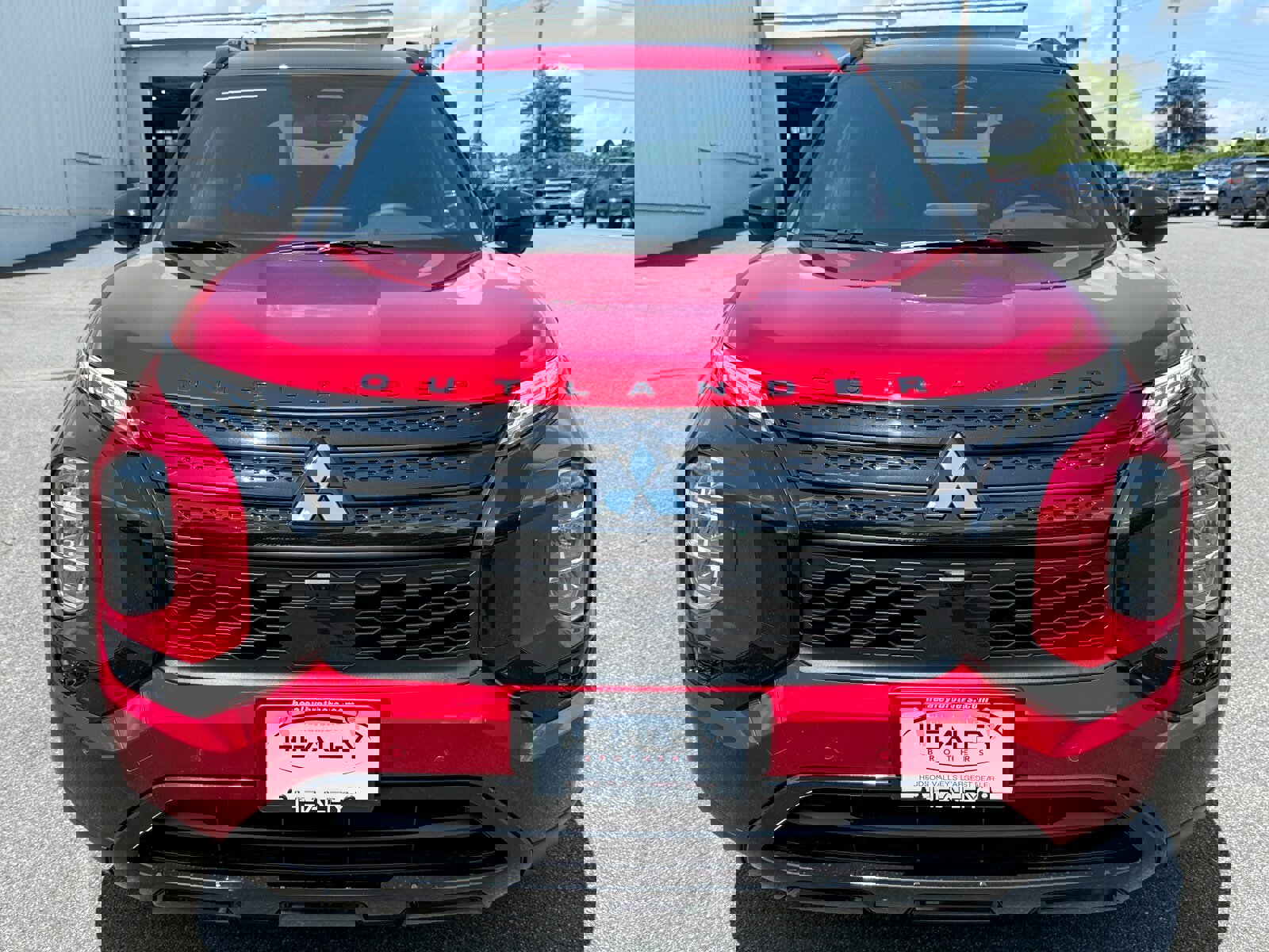 New 2025 Mitsubishi Outlander 4WD Plug-In Hybrid image 4
