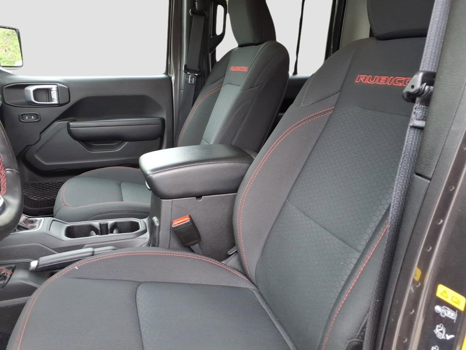 Used 2022 Jeep Gladiator Rubicon w/ Cold Weather Group image 11