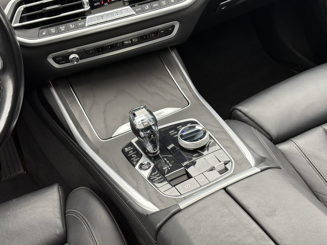 Used 2020 BMW X7 xDrive40i w/ Premium Package AWD/4WD image 14