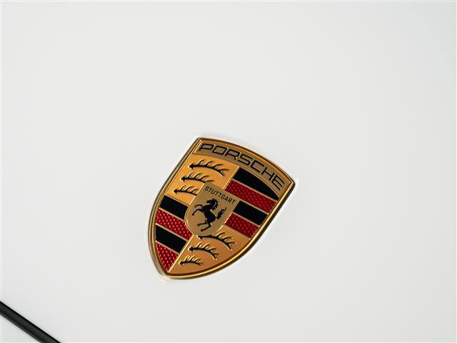 New 2026 Porsche Panamera 4S image 13