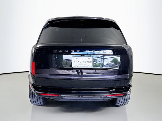 Certified 2024 Land Rover Range Rover Long Wheelbase SE AWD/4WD image 6