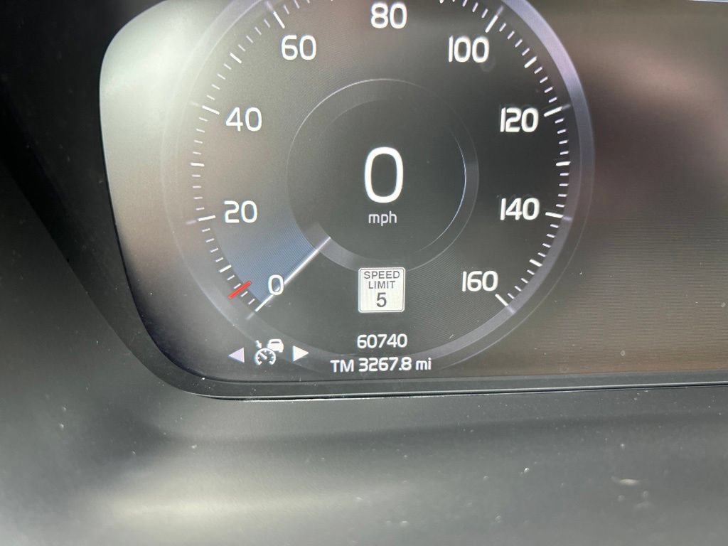 Used 2022 Volvo XC40 T5 Inscription w/ Advanced Package AWD/4WD image 22