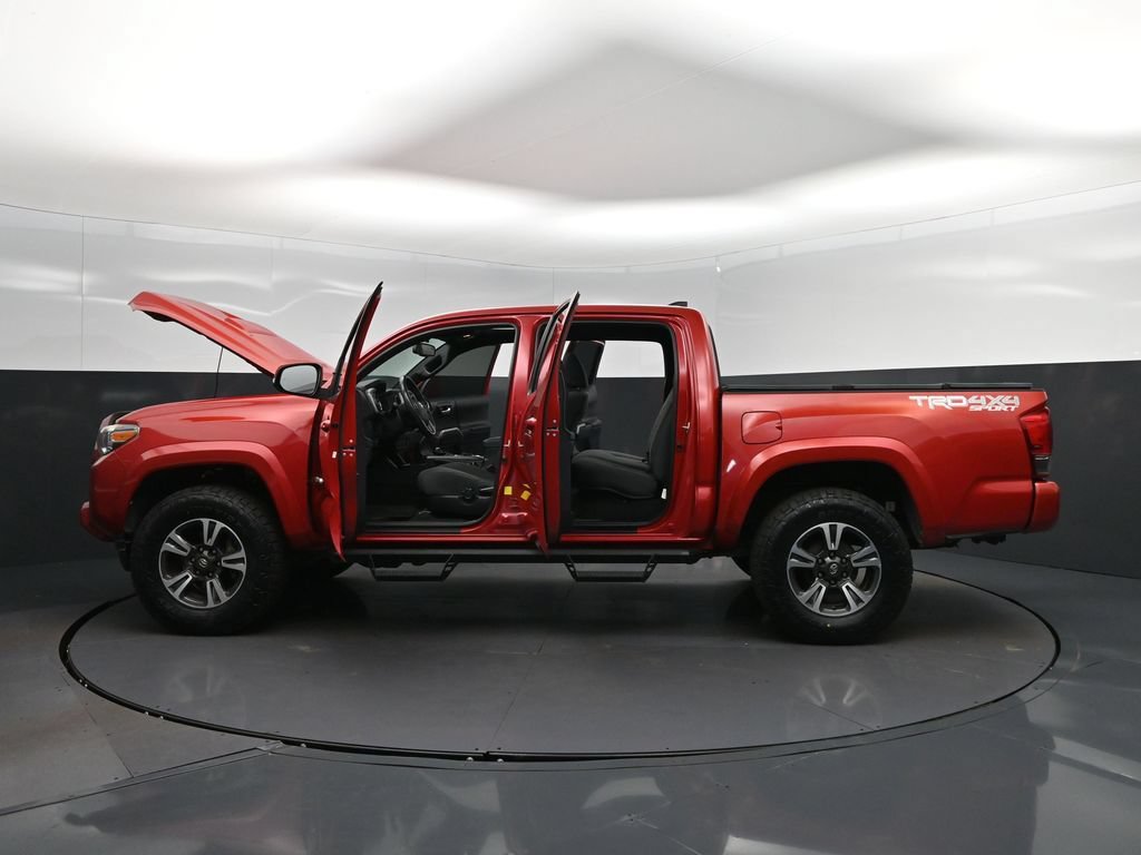 Used 2017 Toyota Tacoma TRD Sport w/ Premium & Technology Package AWD/4WD image 48