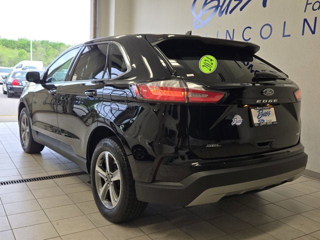 Used 2024 Ford Edge SEL w/ Convenience Package AWD/4WD image 13