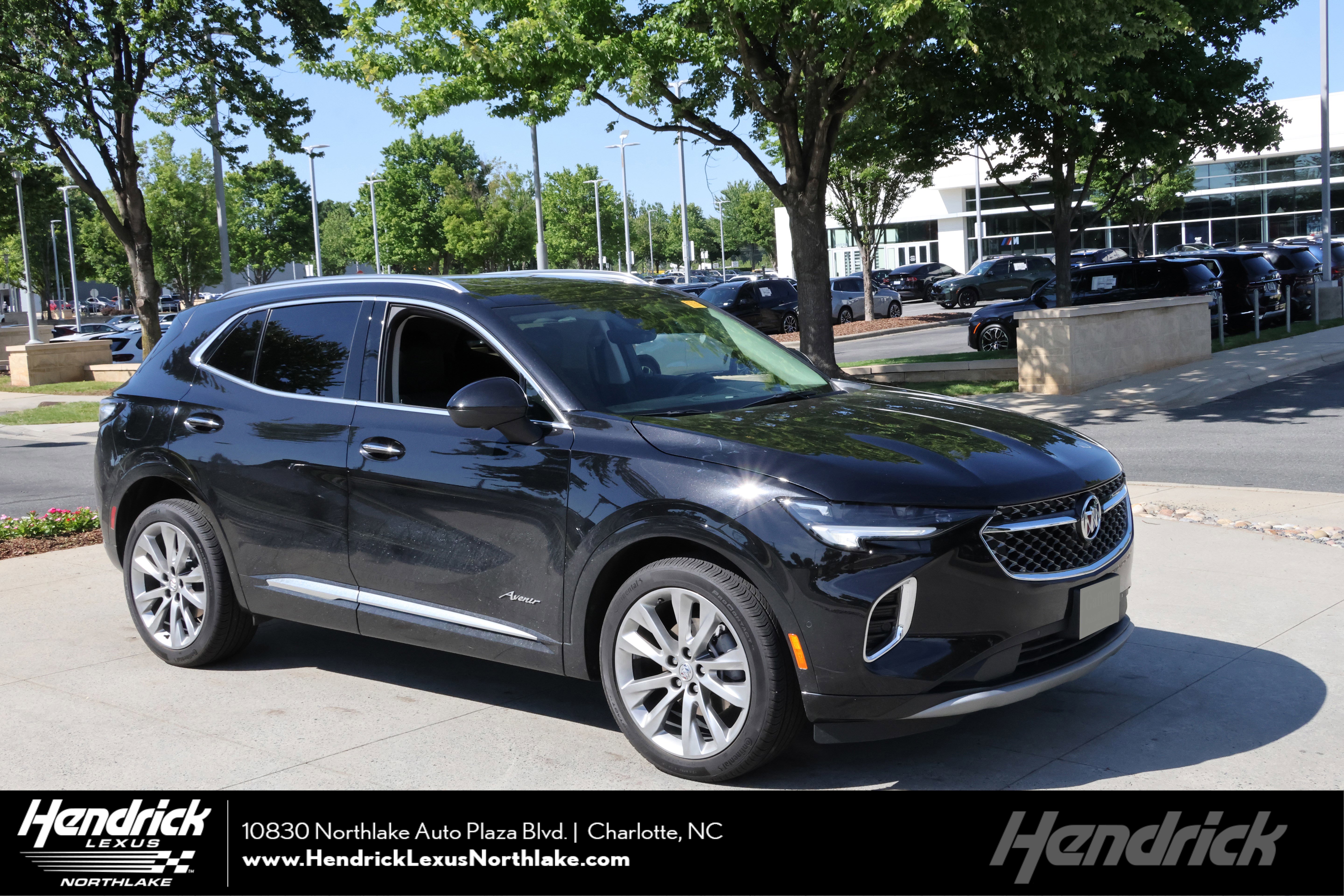 Used 2022 Buick Envision Avenir w/ Technology Package II