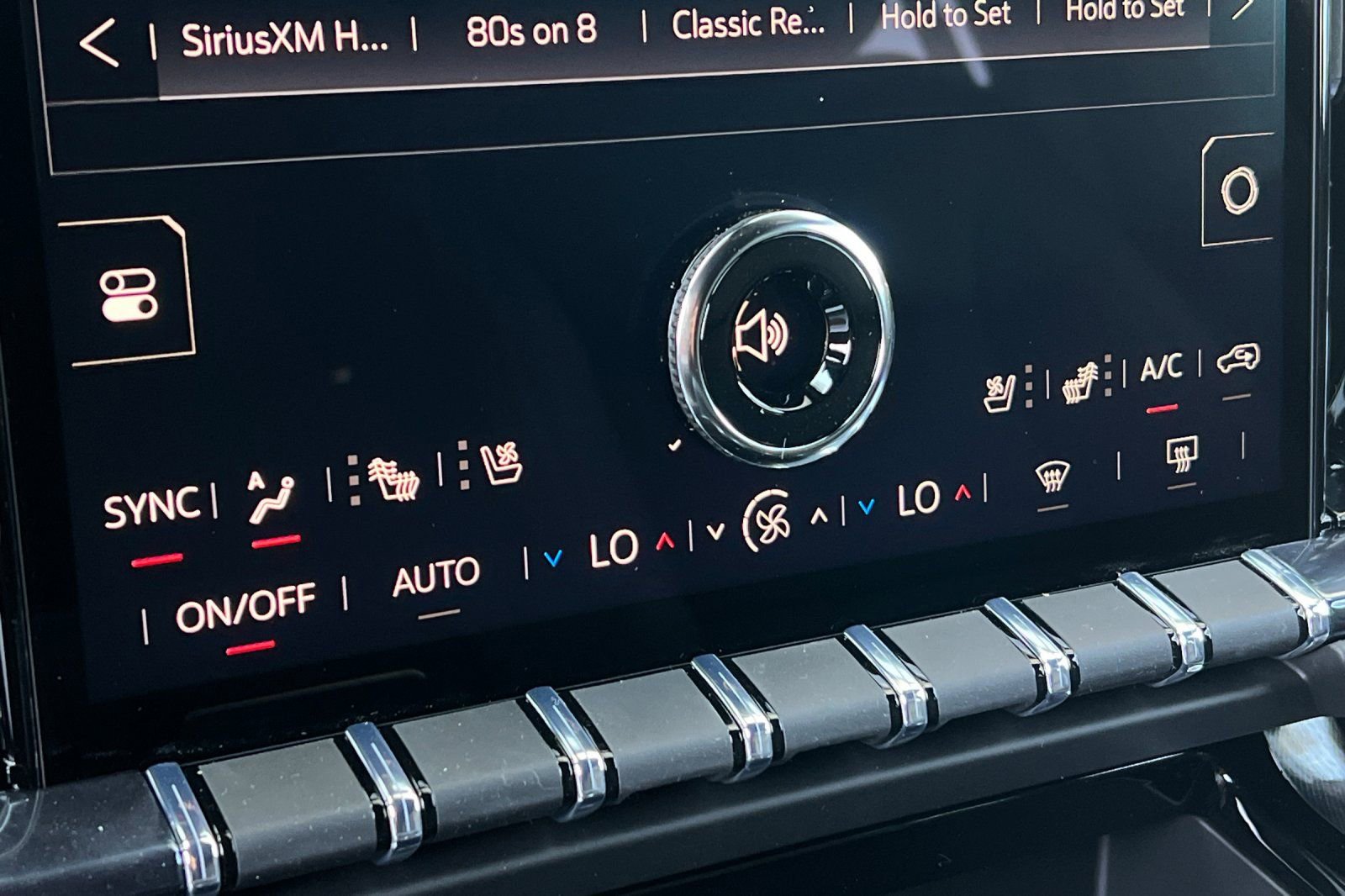 New 2026 GMC Yukon XL AT4 image 21