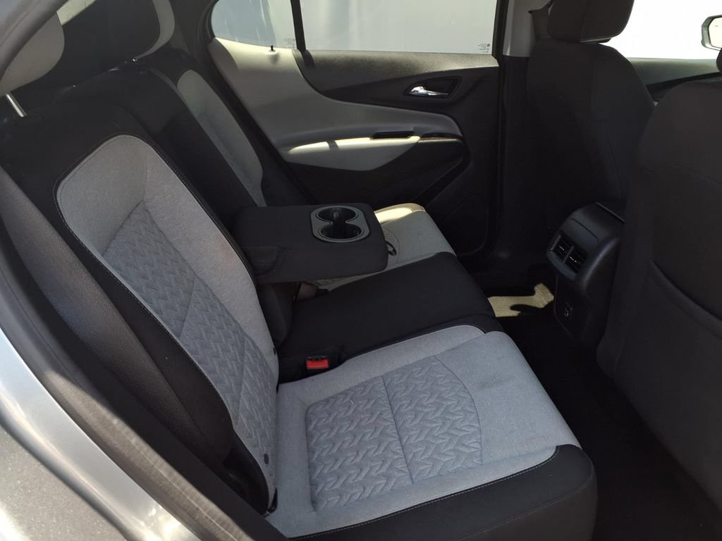 Used 2024 Chevrolet Equinox LS FWD image 21