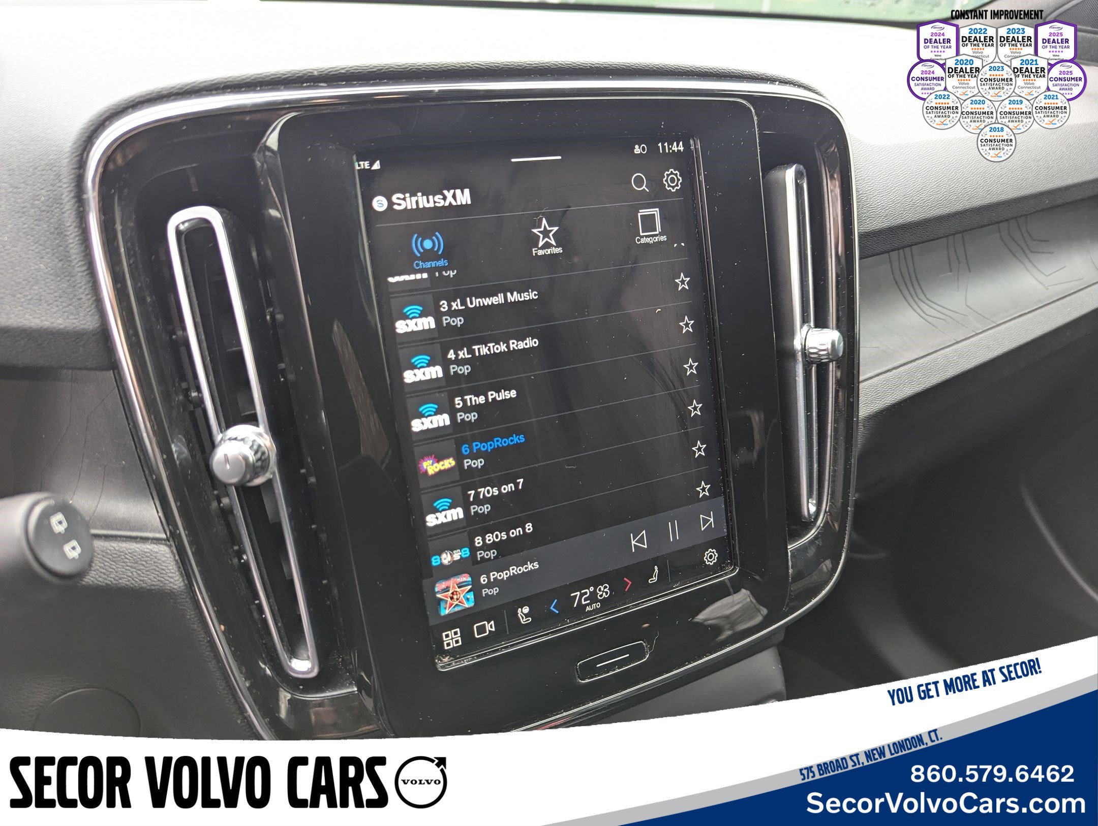 Certified 2024 Volvo XC40 Recharge Plus w/ Protection Package Premier image 14