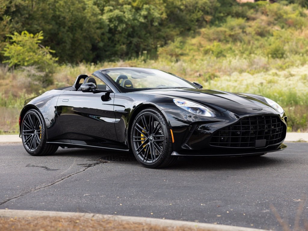 New 2026 Aston Martin V8 Vantage Coupe image 11