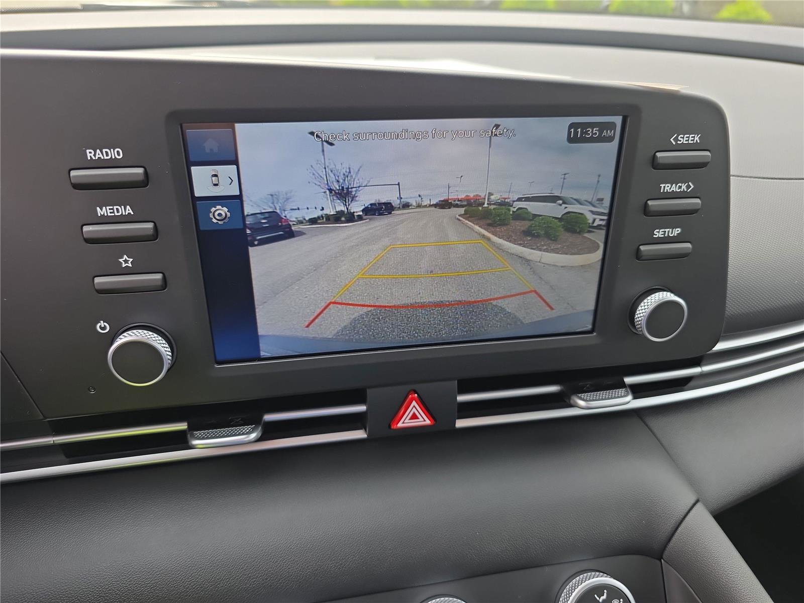 New 2026 Hyundai Elantra SE image 21