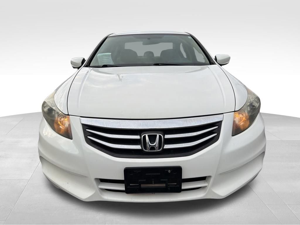 Used 2011 Honda Accord SE image 2