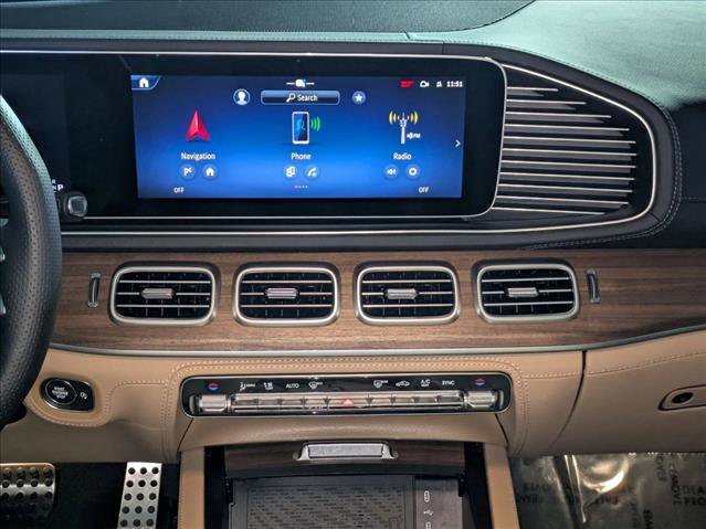 New 2026 Mercedes-Benz GLS 580 4MATIC image 15