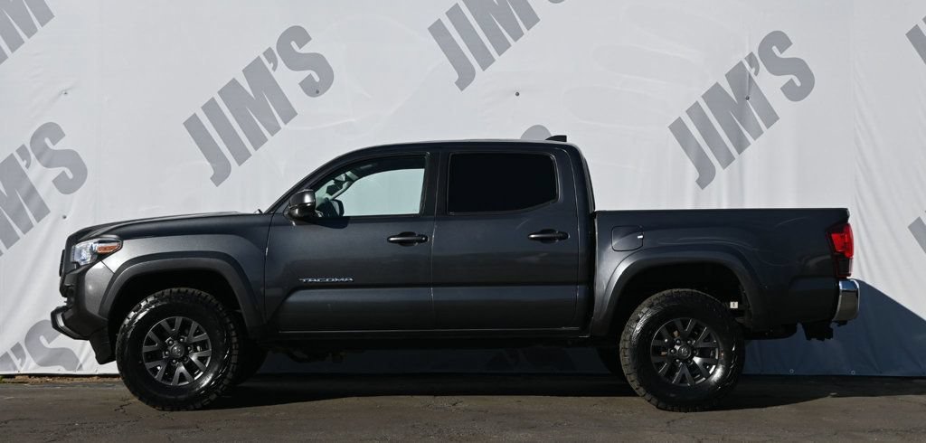 Used 2023 Toyota Tacoma SR5 AWD/4WD image 6