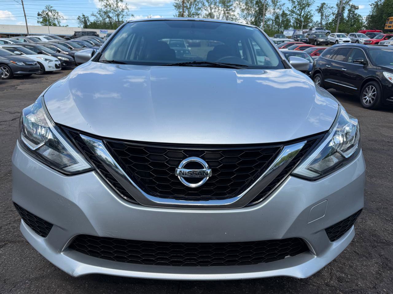 Used 2016 Nissan Sentra SV w/ Style Package image 2