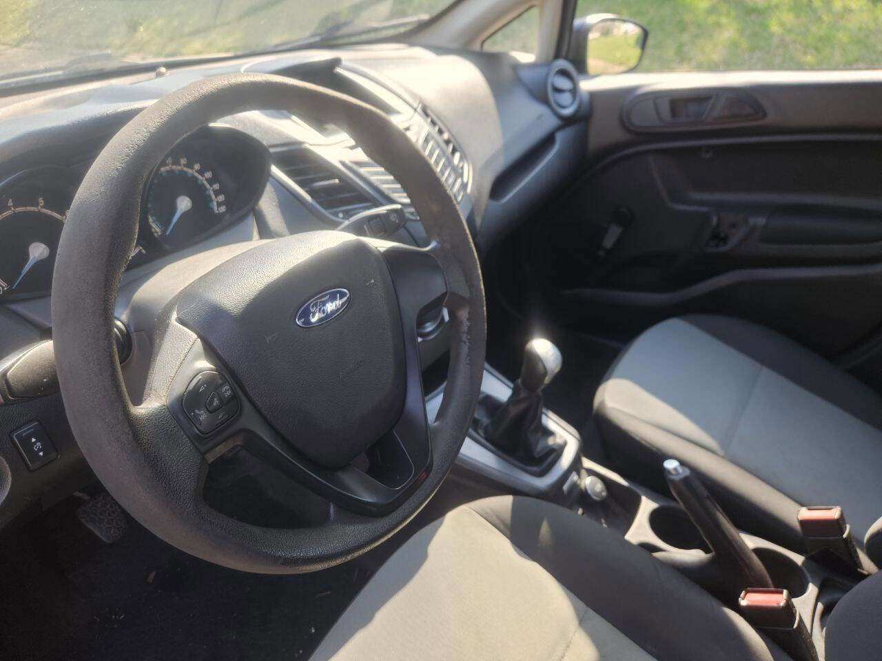 Used 2016 Ford Fiesta S FWD image 10