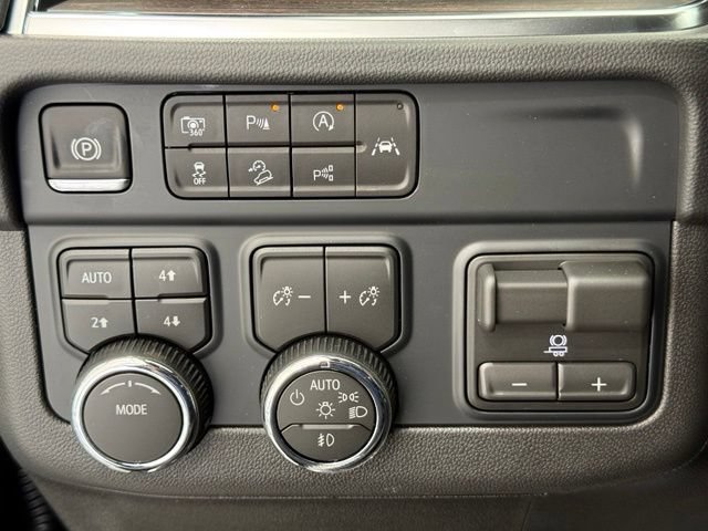 New 2026 Chevrolet Tahoe LT w/ Comfort Package AWD/4WD image 38
