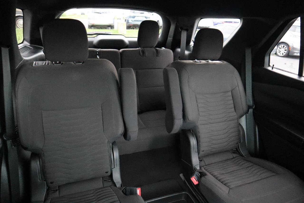 Used 2020 Ford Explorer XLT AWD/4WD image 45