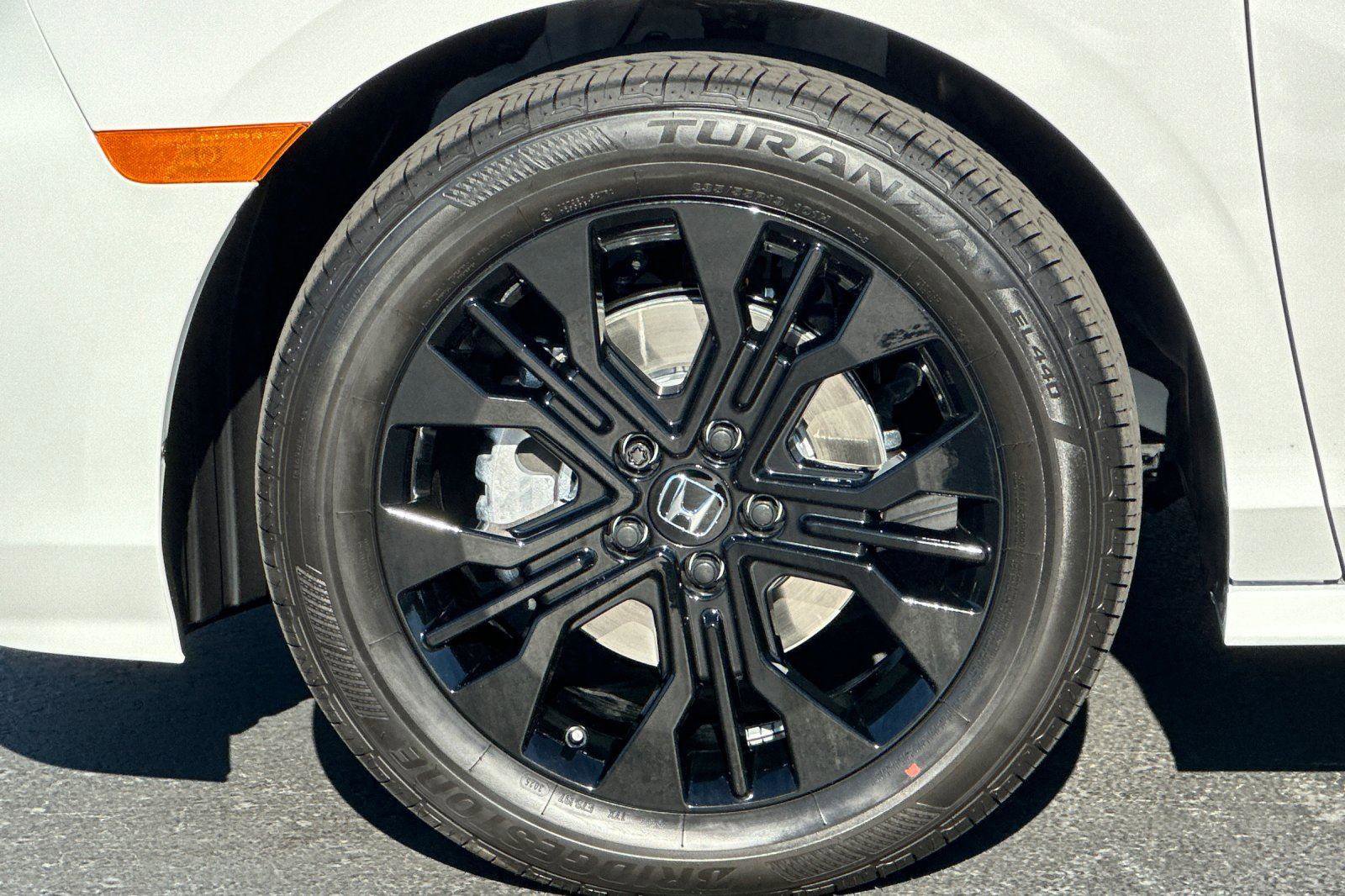 New 2026 Honda Odyssey Sport-L image 33