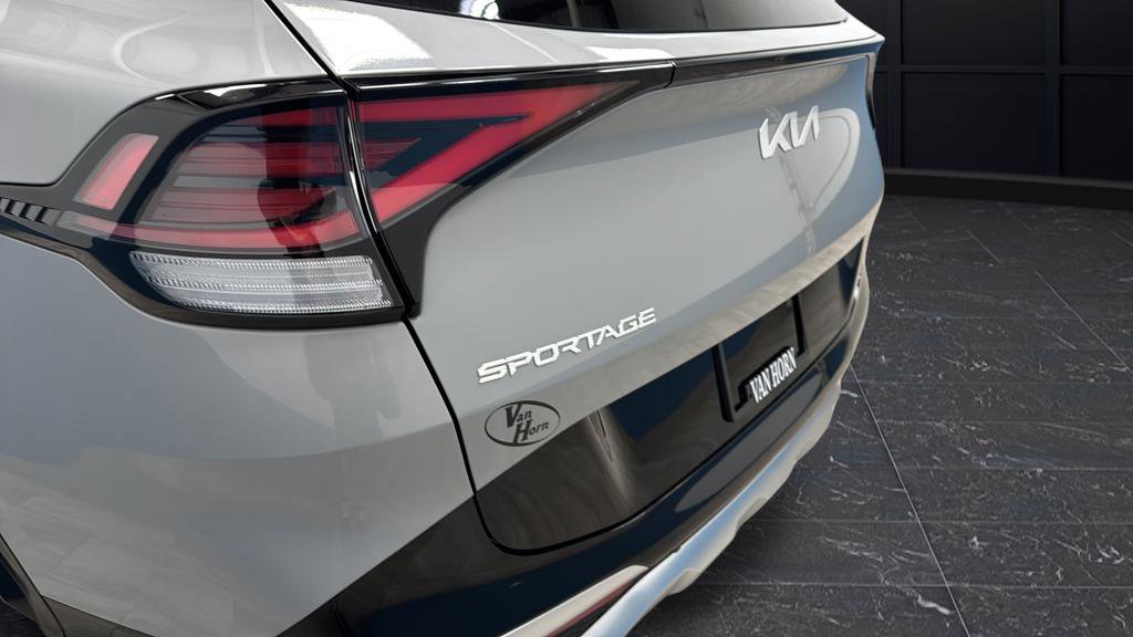 Used 2025 Kia Sportage SX image 34