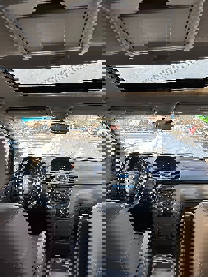 Used 2012 Honda Odyssey Touring image 10