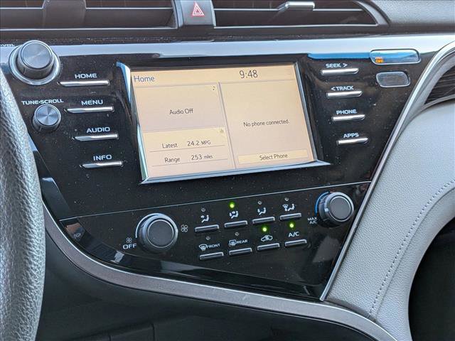 Used 2018 Toyota Camry LE FWD image 11