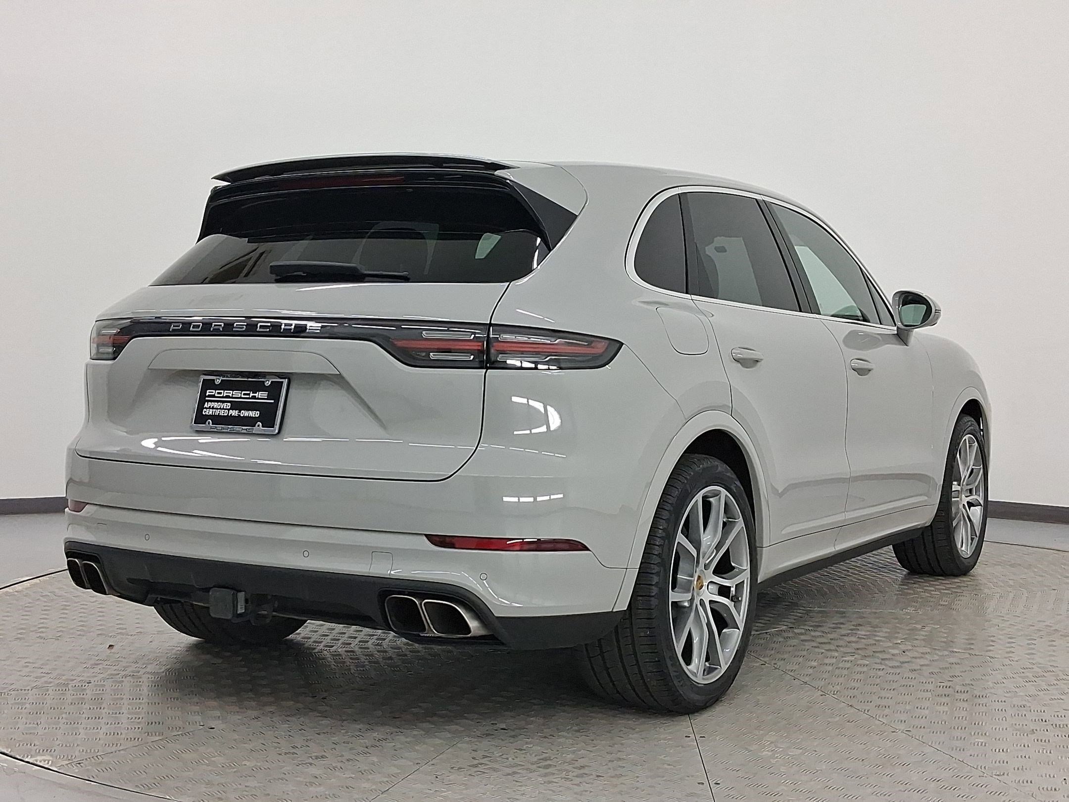 Certified 2022 Porsche Cayenne Turbo image 7