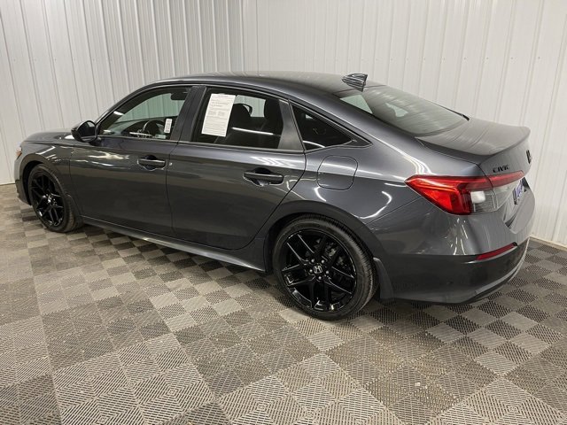 Used 2023 Honda Civic Sport image 6