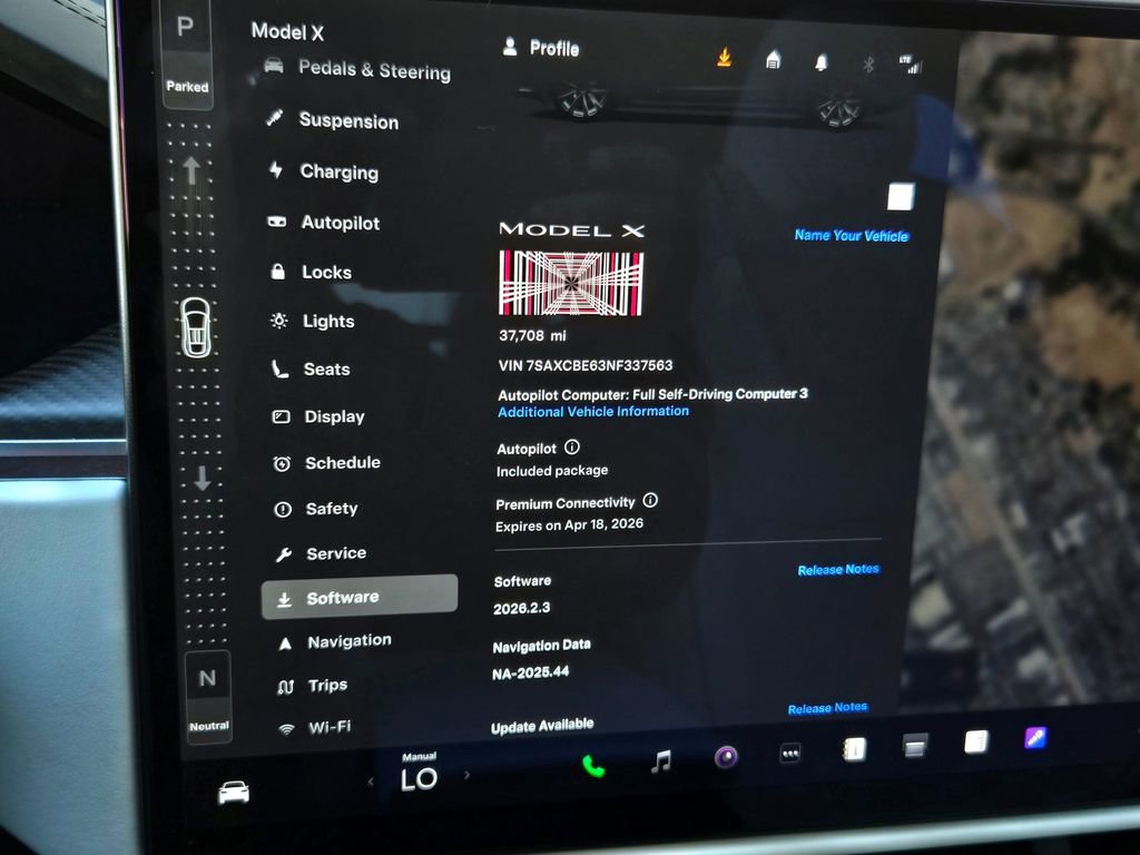 Used 2022 Tesla Model X Plaid image 24