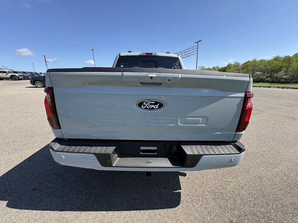 New 2026 Ford F150 XLT w/ Equipment Group 302A MID AWD/4WD image 4