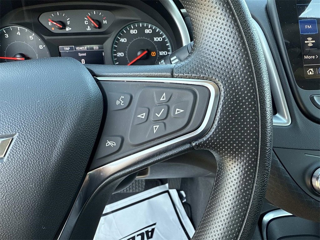 Used 2025 Chevrolet Malibu LT image 16