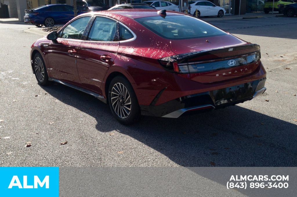 Certified 2025 Hyundai Sonata SEL FWD image 8