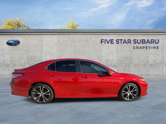 Used 2020 Toyota Camry SE FWD image 9