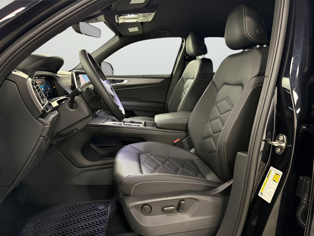 New 2026 Volkswagen Atlas Cross Sport SE AWD/4WD image 17