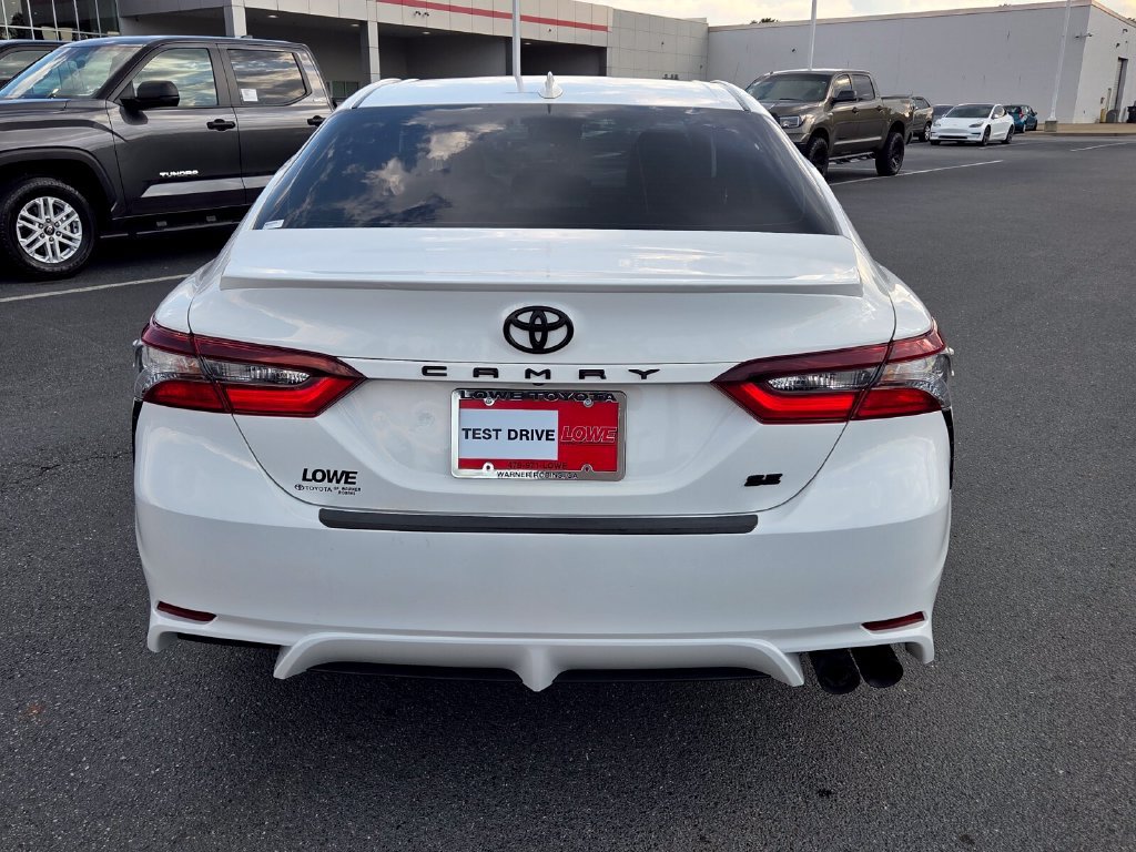Certified 2024 Toyota Camry SE FWD image 10