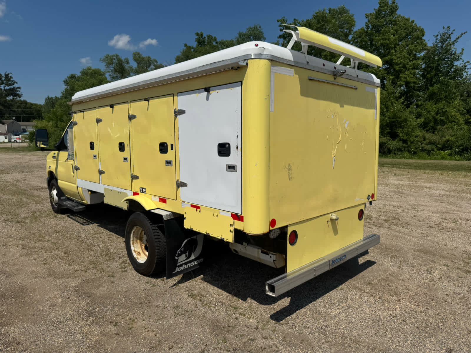 Used 2018 Ford E-450 and Econoline 450 Super Duty w/ Power Windows & Locks Group RWD image 5