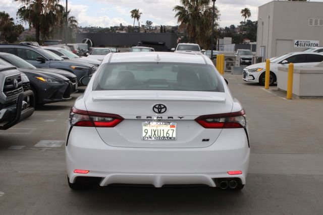 Used 2024 Toyota Camry SE FWD image 19