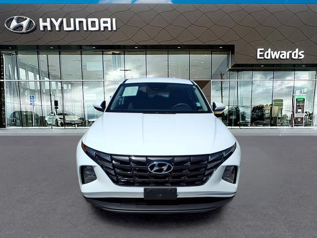 Used 2024 Hyundai Tucson SE AWD/4WD image 3