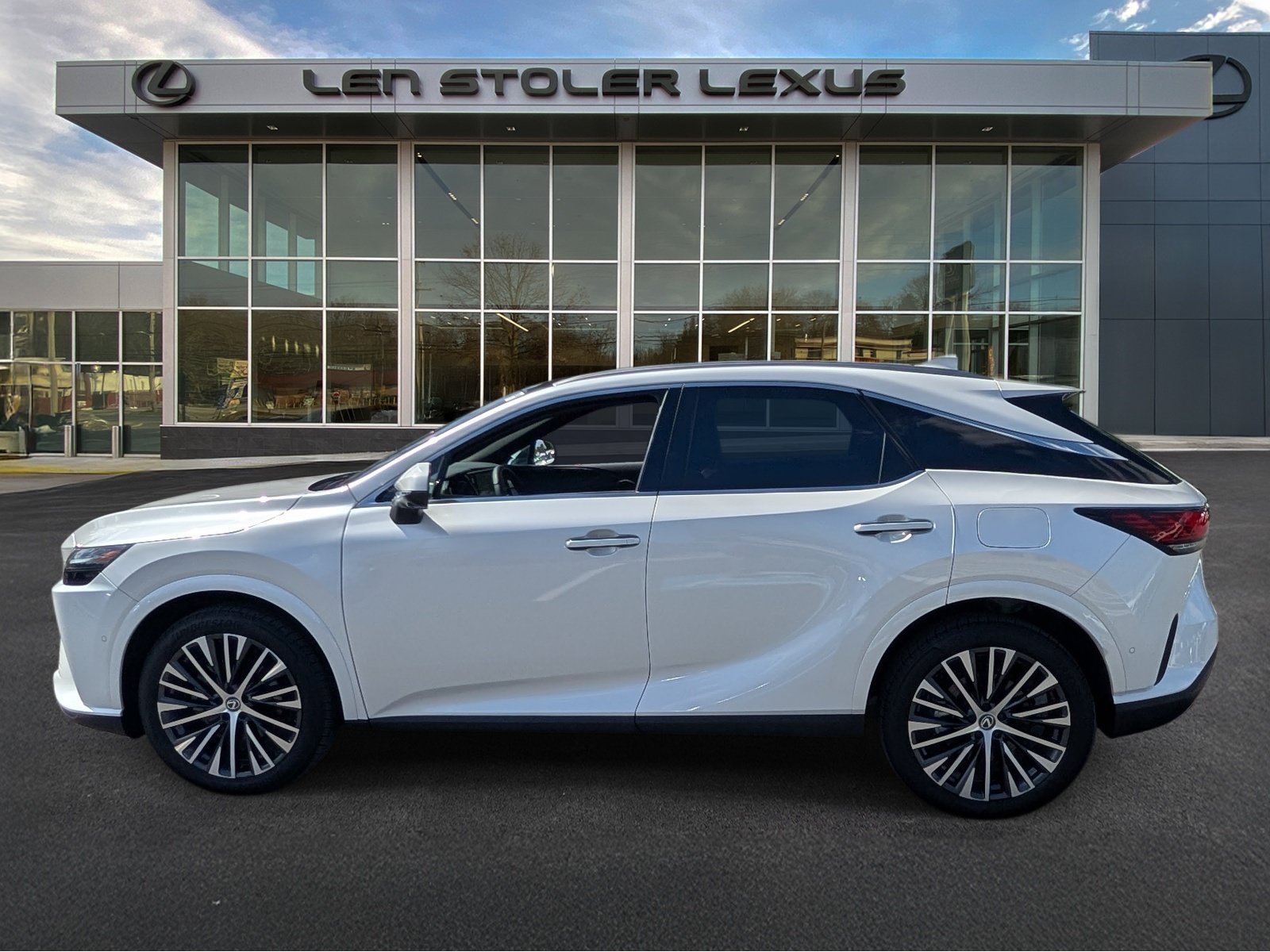 Certified 2025 Lexus RX 350 w/ Convenience Package AWD/4WD image 6