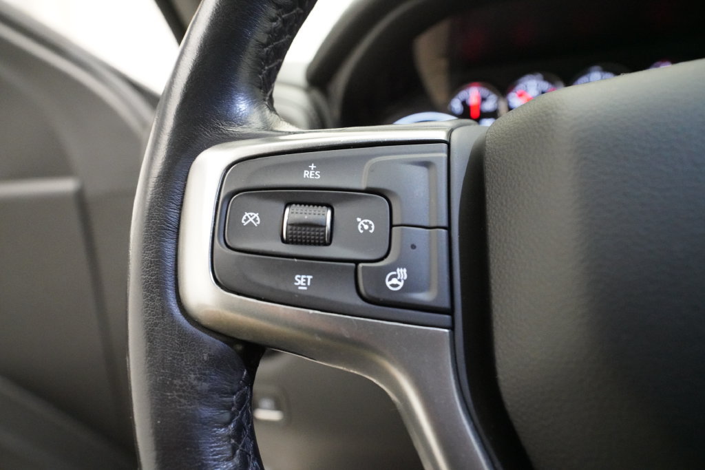Used 2021 Chevrolet Silverado 1500 RST AWD/4WD image 17