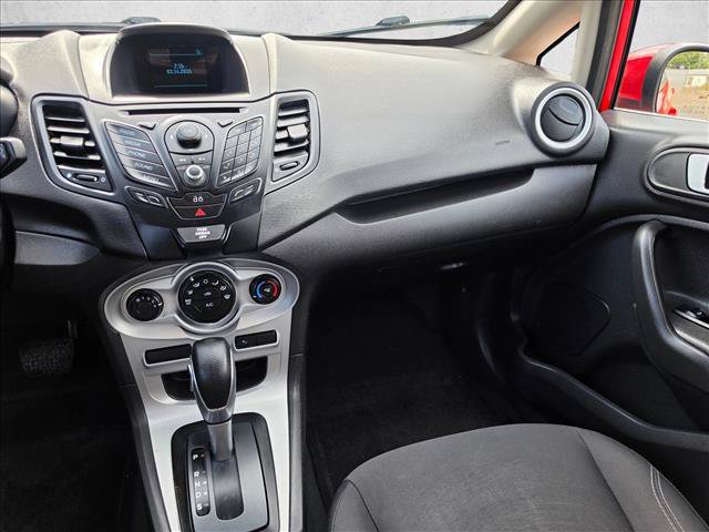 Used 2015 Ford Fiesta SE FWD image 19
