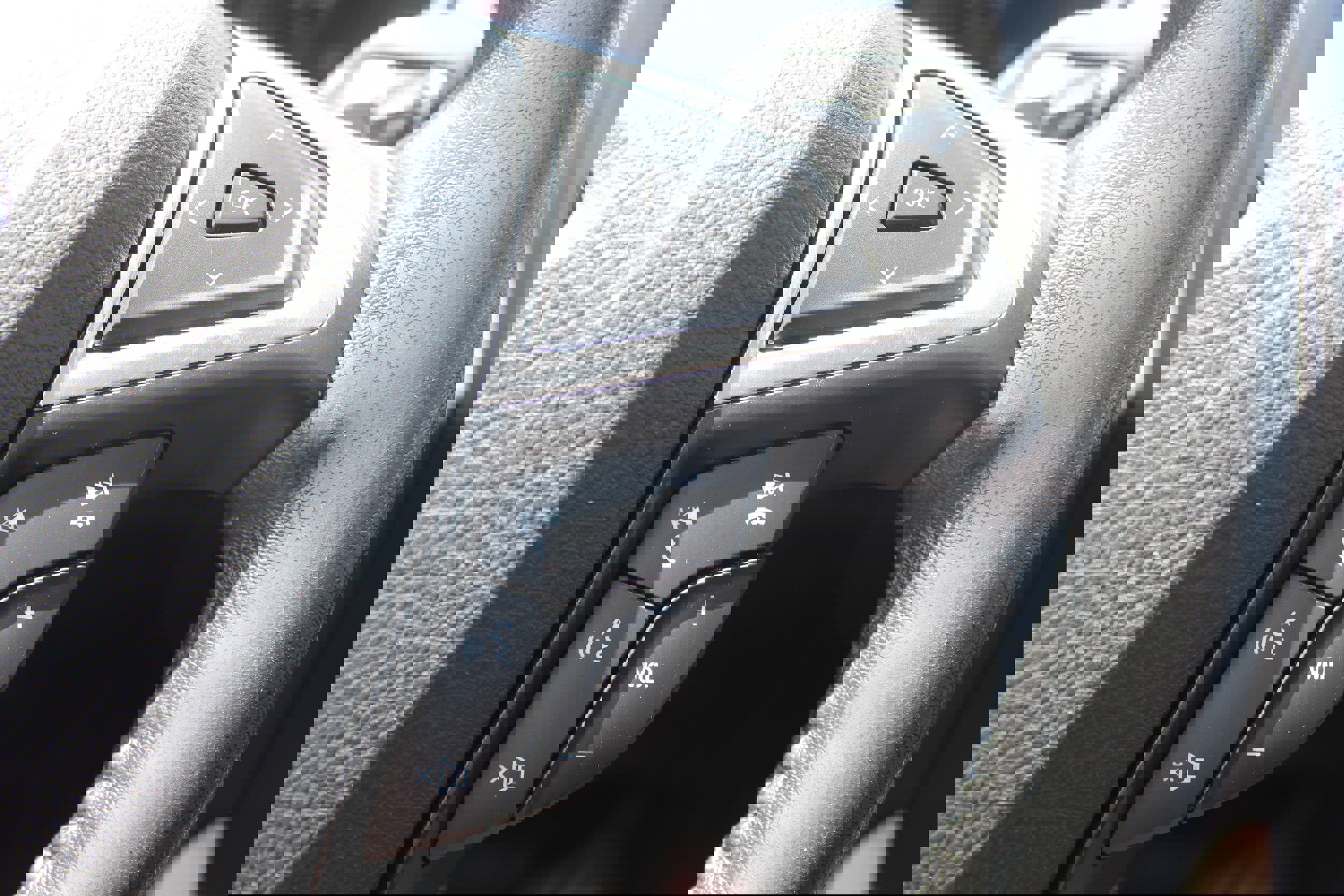 Used 2016 Ford Edge SEL w/ Equipment Group 201A image 11