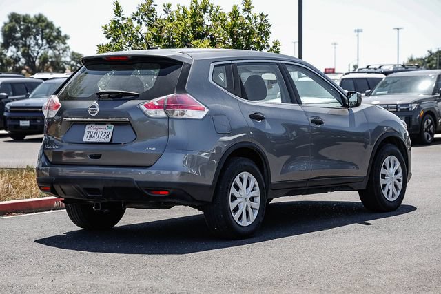 Used 2016 Nissan Rogue S AWD/4WD image 5