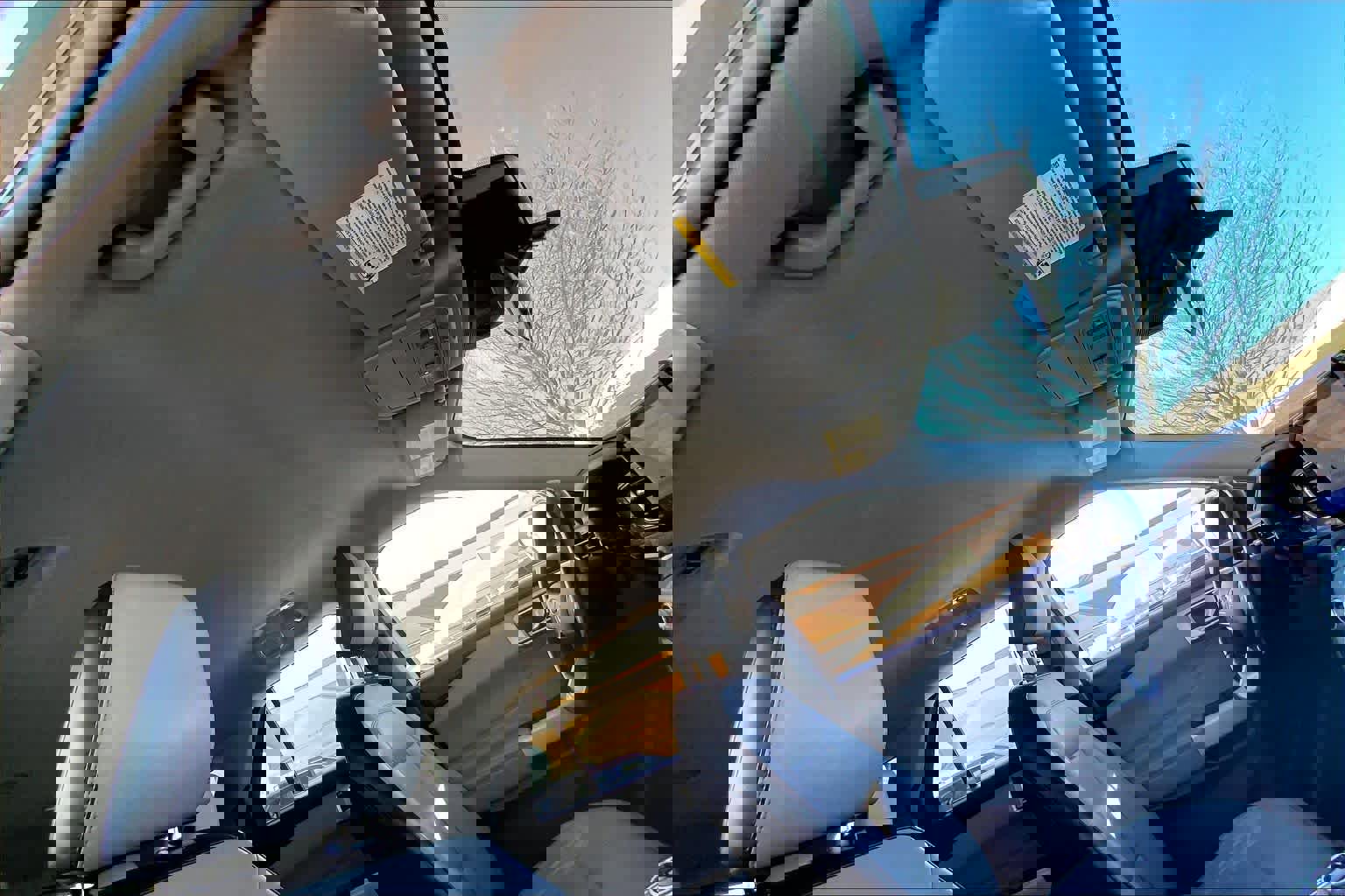 Used 2021 Ford Explorer XLT w/ Equipment Group 202A image 14