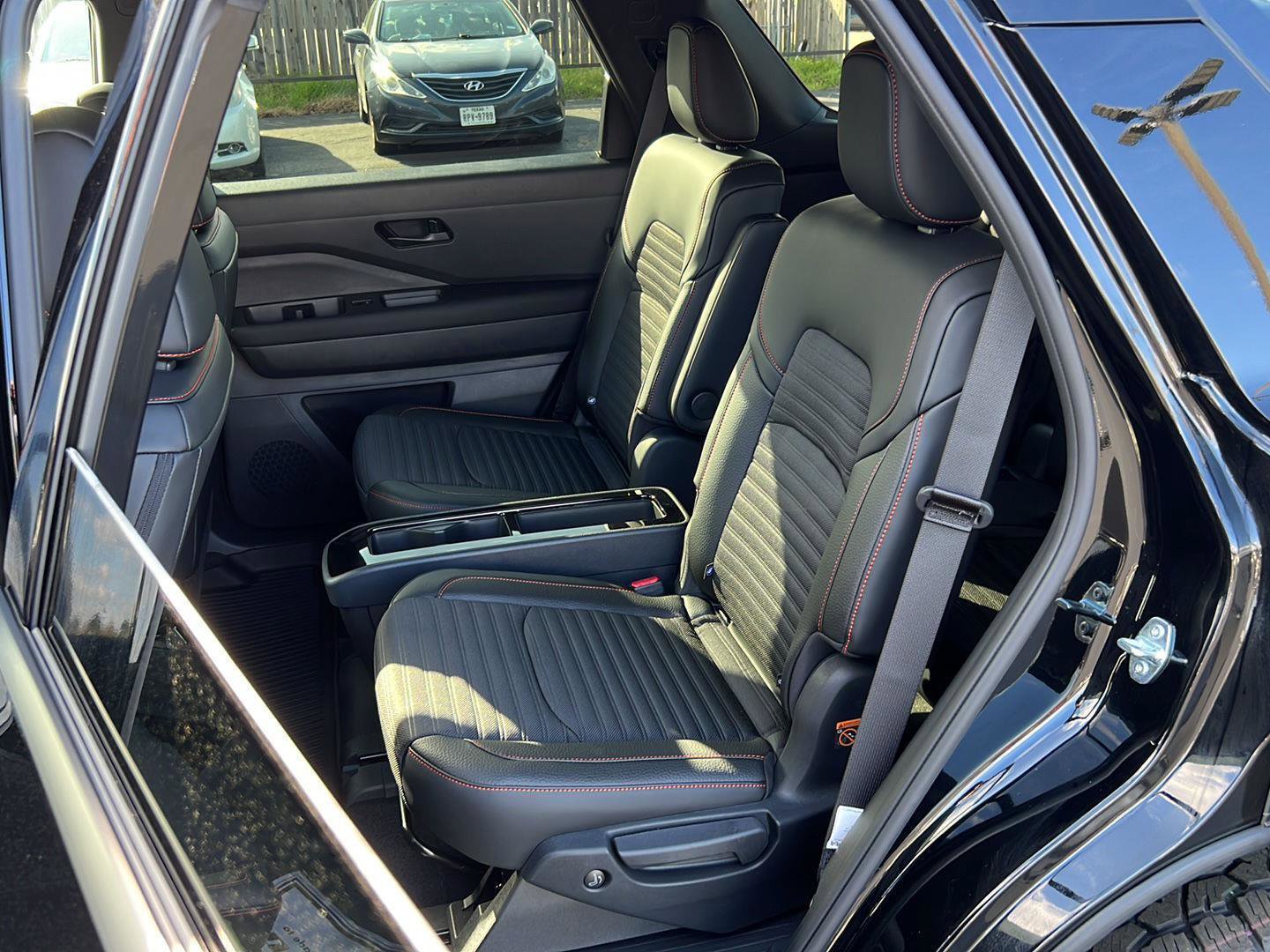 New 2026 Nissan Pathfinder Rock Creek w/ Rock Creek Premium Package AWD/4WD image 11