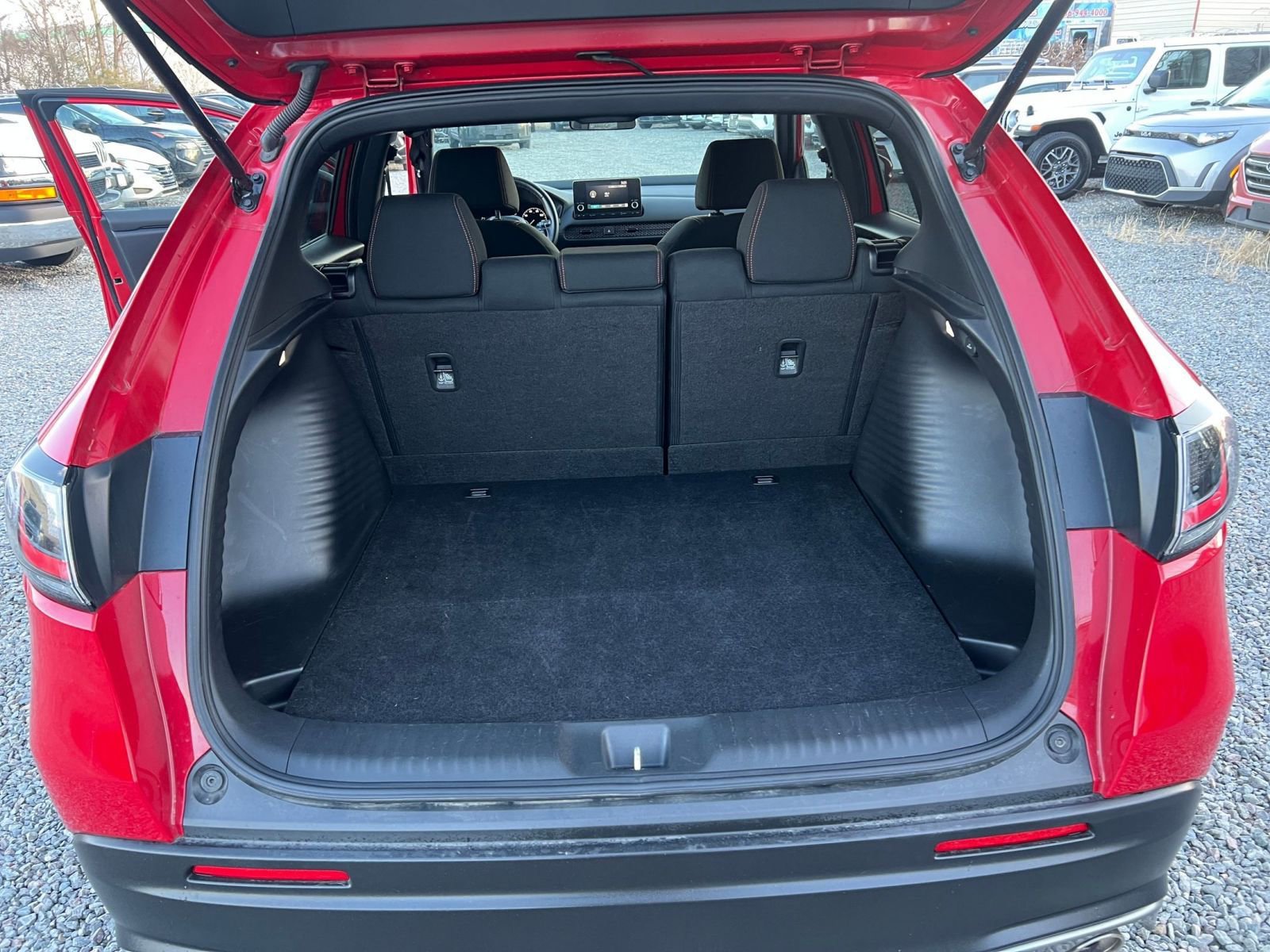 Used 2025 Honda HR-V Sport image 29