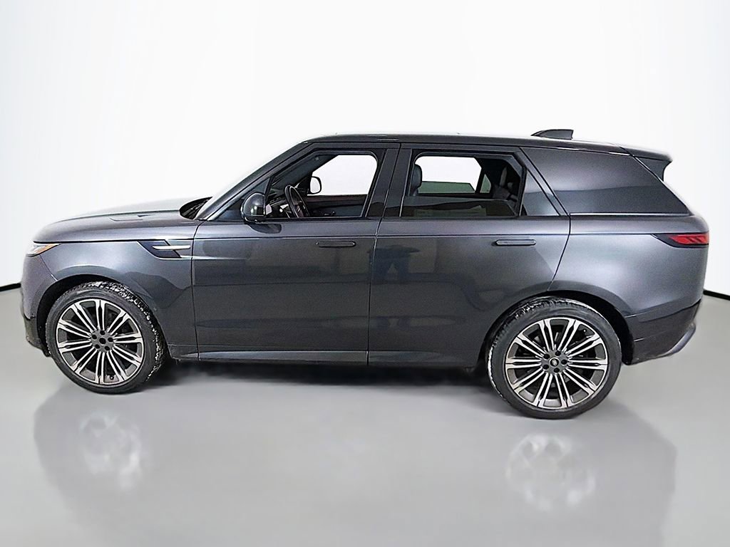 Used 2023 Land Rover Range Rover Sport SE Dynamic image 14