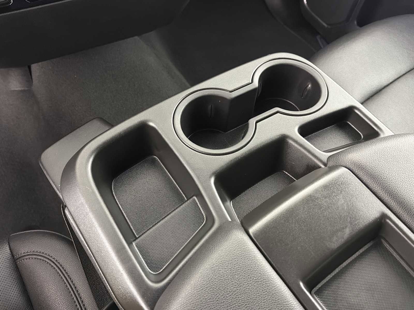 Used 2025 GMC Sierra 1500 SLT image 31