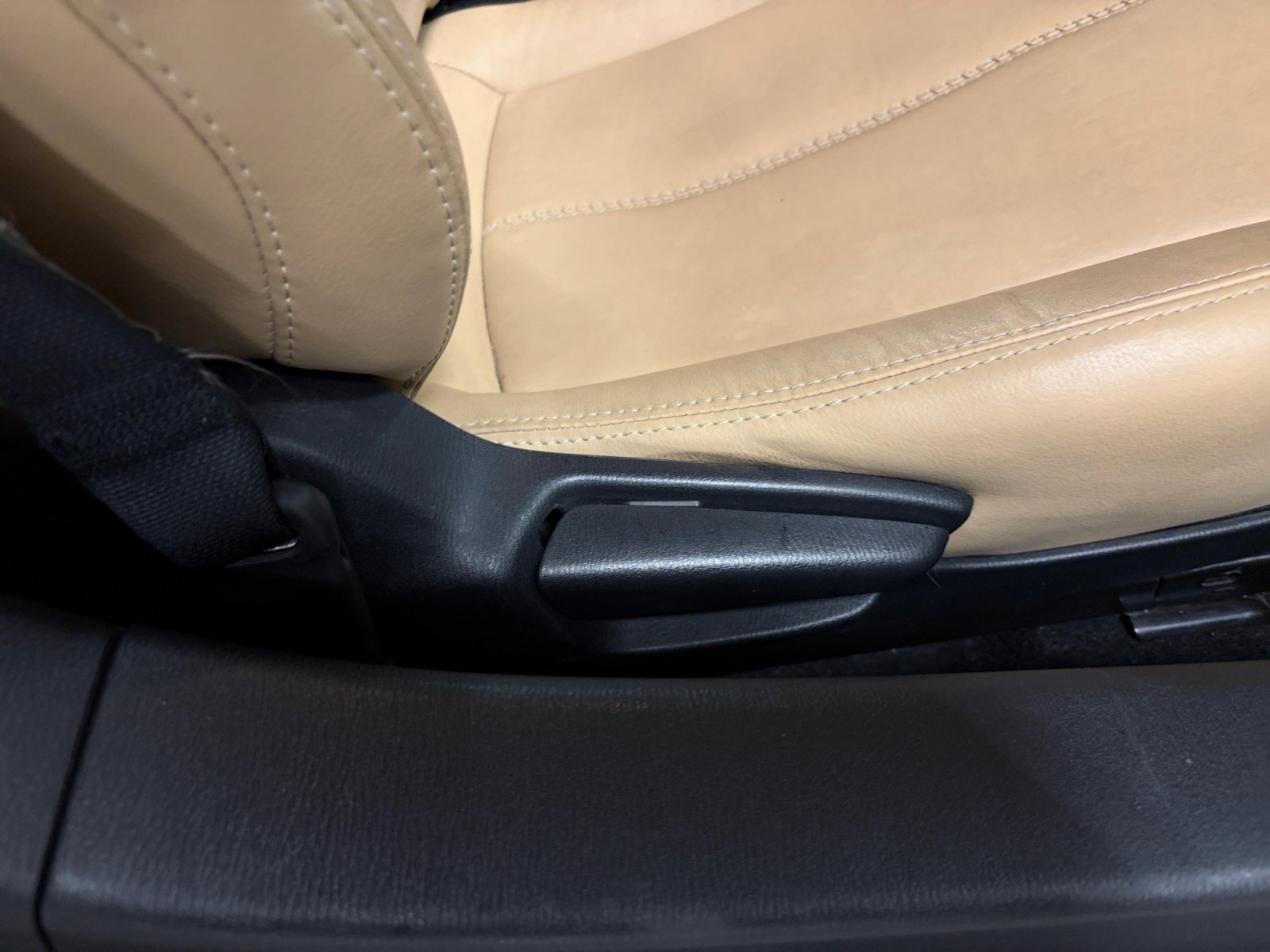 Used 2016 MAZDA MX-5 Miata Grand Touring RWD image 31